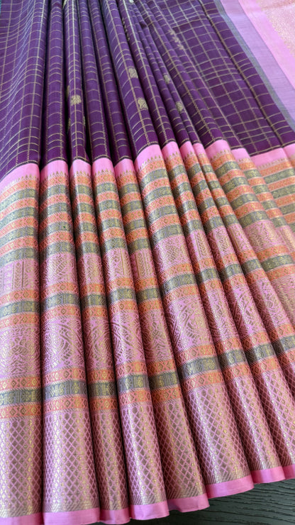 PLUM PURPLE CHECKED WITH CONTRAST PINK GOLD ZARI HANDLOOM KANICHIPURAM SILK SAREE (KSS282)