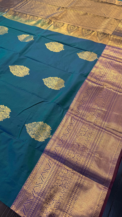 PEACOCK GREEN WITH CONTRAST PURPLE SILK KANICHIPURAM SILK SAREE (SSKS50)