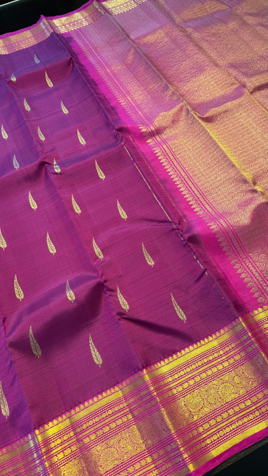 BERRY WITH CONTRAST PINK KANCHIPURAM HANDLOOM SILK SAREE (KSS400)
