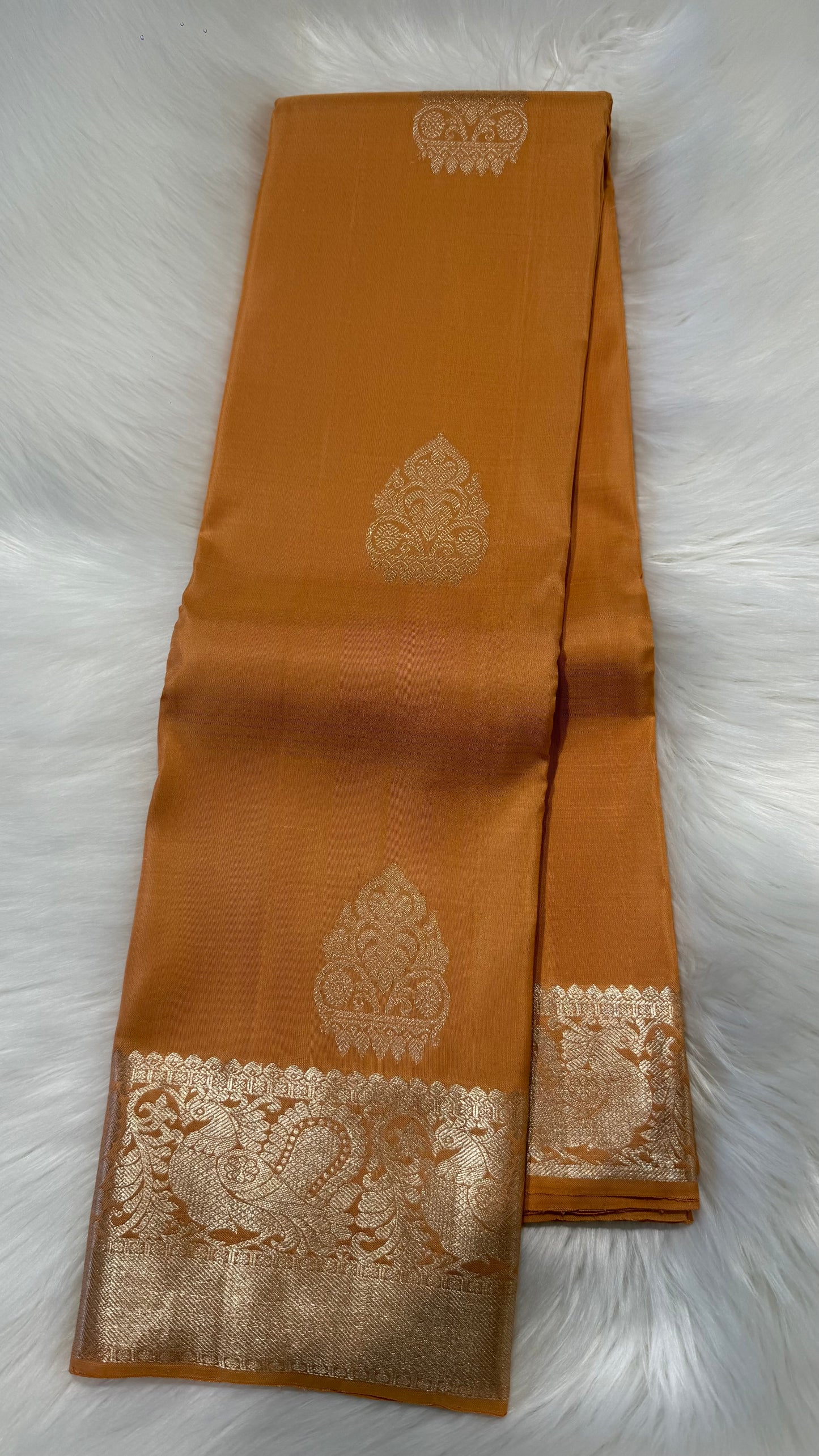 PEACHY HANDLOOM KANCHIPURAM  SILK SAREE(KSS511)