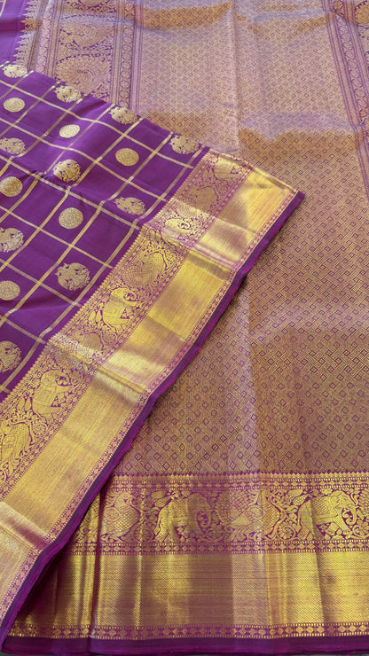 VADAMALLI PURPLE CHECKED GOLD ZARI HANDLOOM KANICHIPURAM SILK SAREE (KSS200)