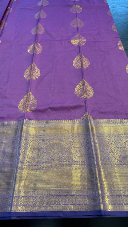 PURPLE WITH CONTRAST NAVY BLUE SEMI SILK KANICHIPURAM SILK SAREE (SSKS39)