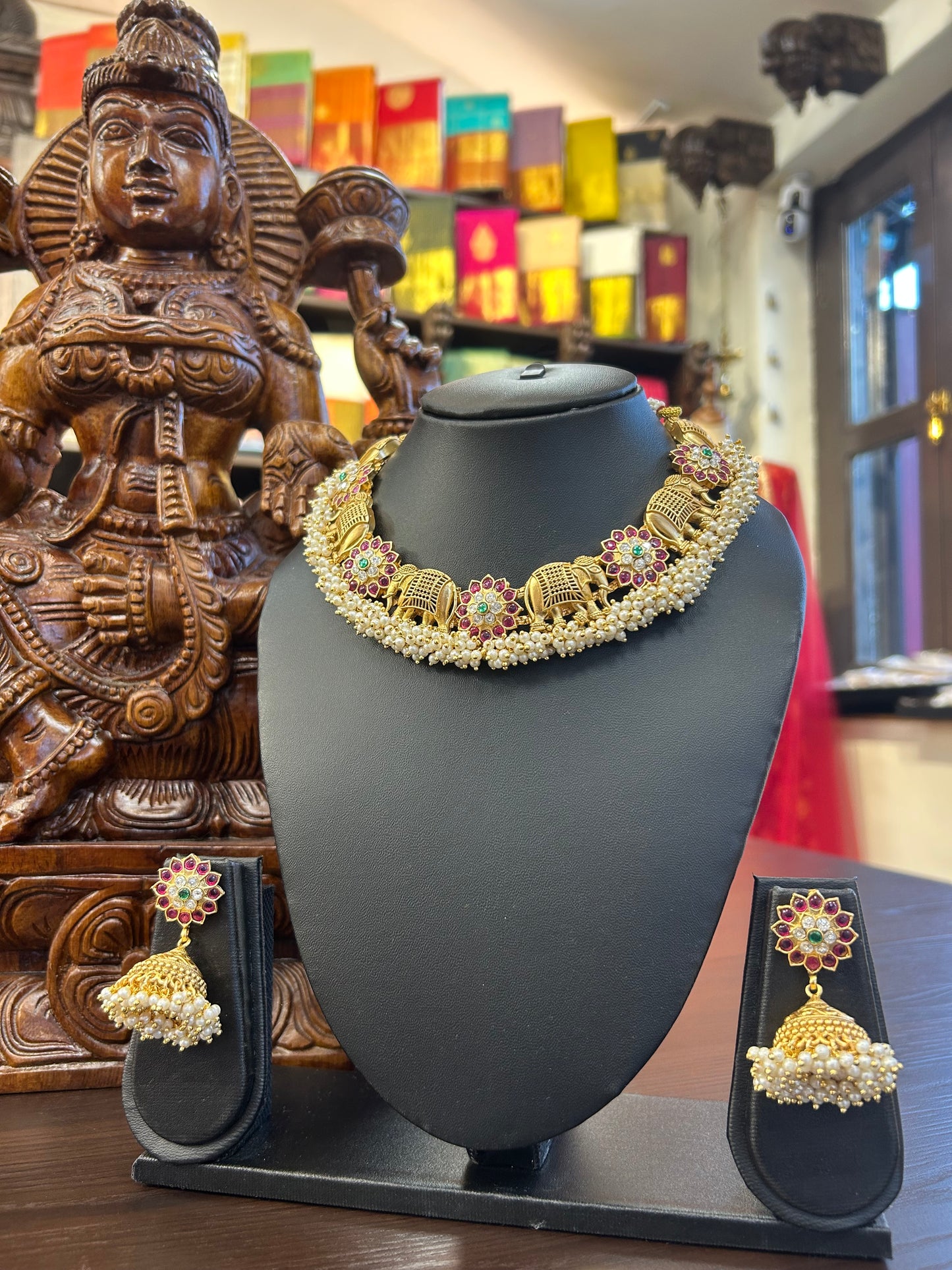 Ambishine Necklace