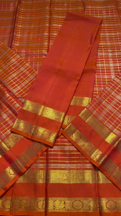 DUAL TONE ORANGE CHECKED GOLD ZARI HANDLOOM KANICHIPURAM SILK SAREE (KSS112)