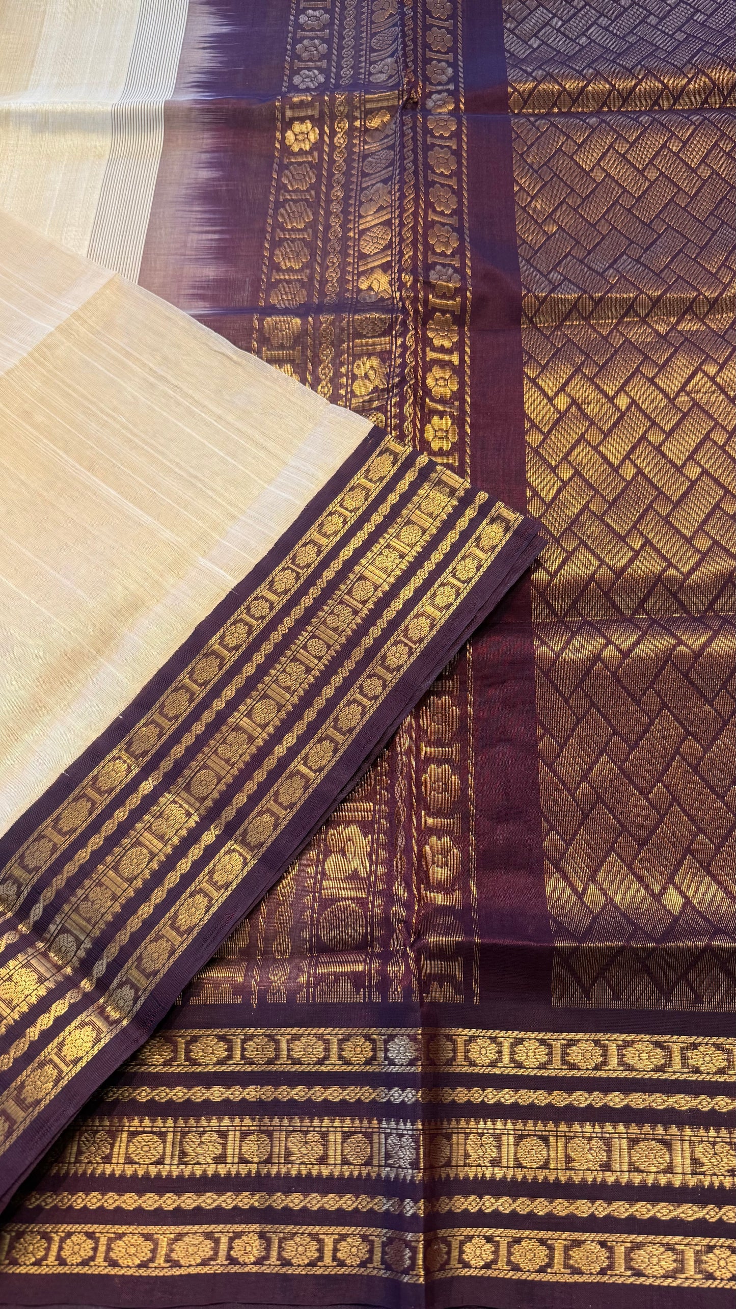 HANDLOOM KANCHIPURAM SILK COTTON (KSC233)