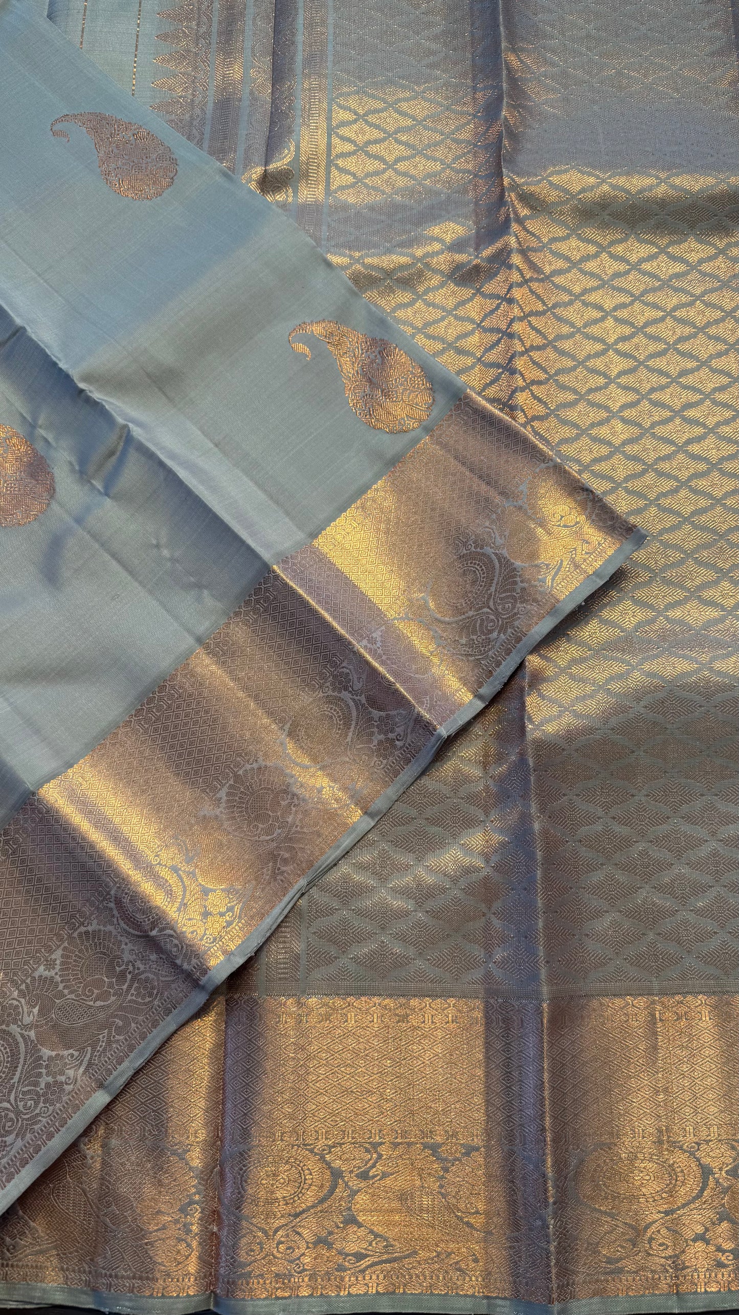 SAGE GREEN HANDLOOM KANCHIPURAM SILK SAREE (KSS319)