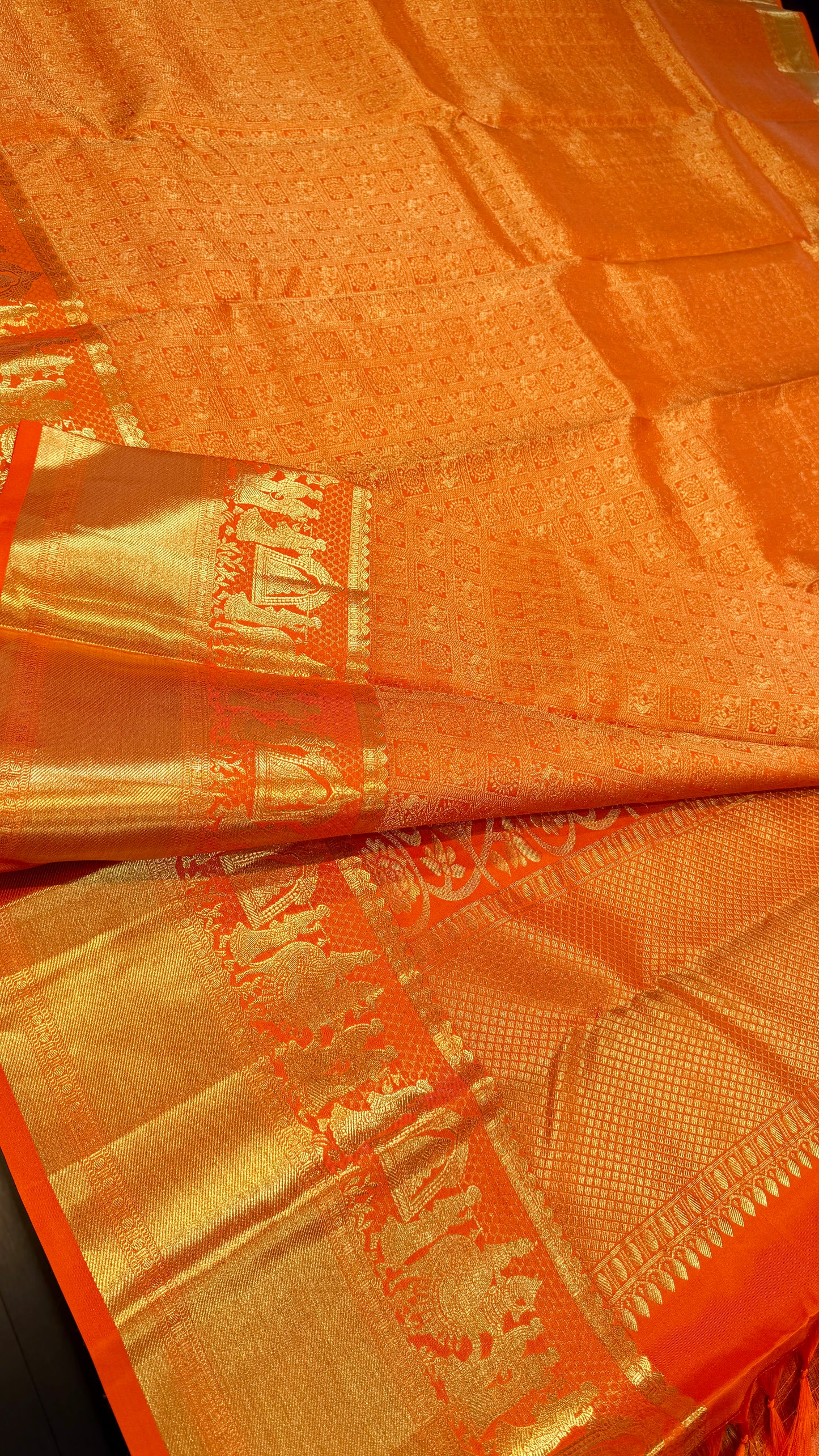VIBRANT BURNT ORANGE PURE KANCHIPURAM HANDLOOM SILK SAREE (KSS700)