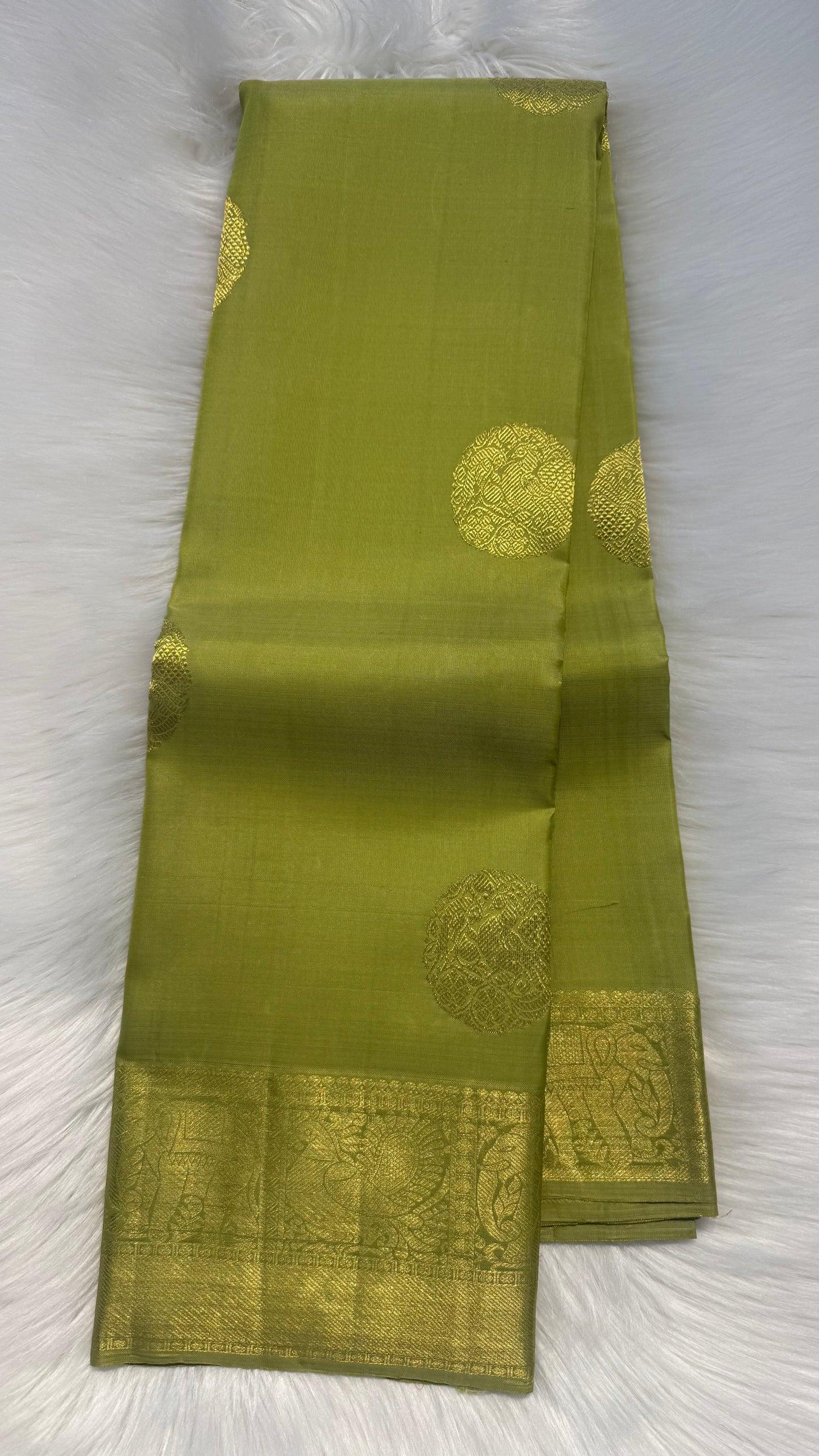 LIGHT GREEN GOLD ZARI HANDLOOM KANCHIPURAM SILK SAREE (KSS333)