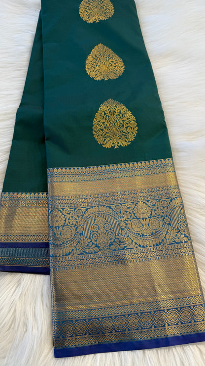 DUAL TONE GREEN WITH CONTRAST ROYAL BLUE SILK KANICHIPURAM SILK SAREE (SSKS52)