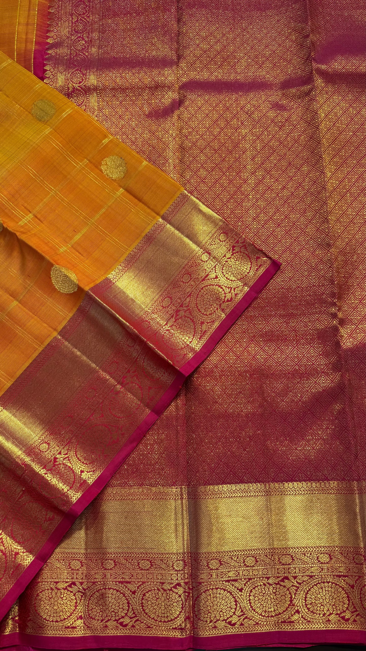 MANGO YELLOW CHECKED WITH CONTRAST PINK GOLD ZARI HANDLOOM KANCHIPURAM SILK SAREE (KSS422)