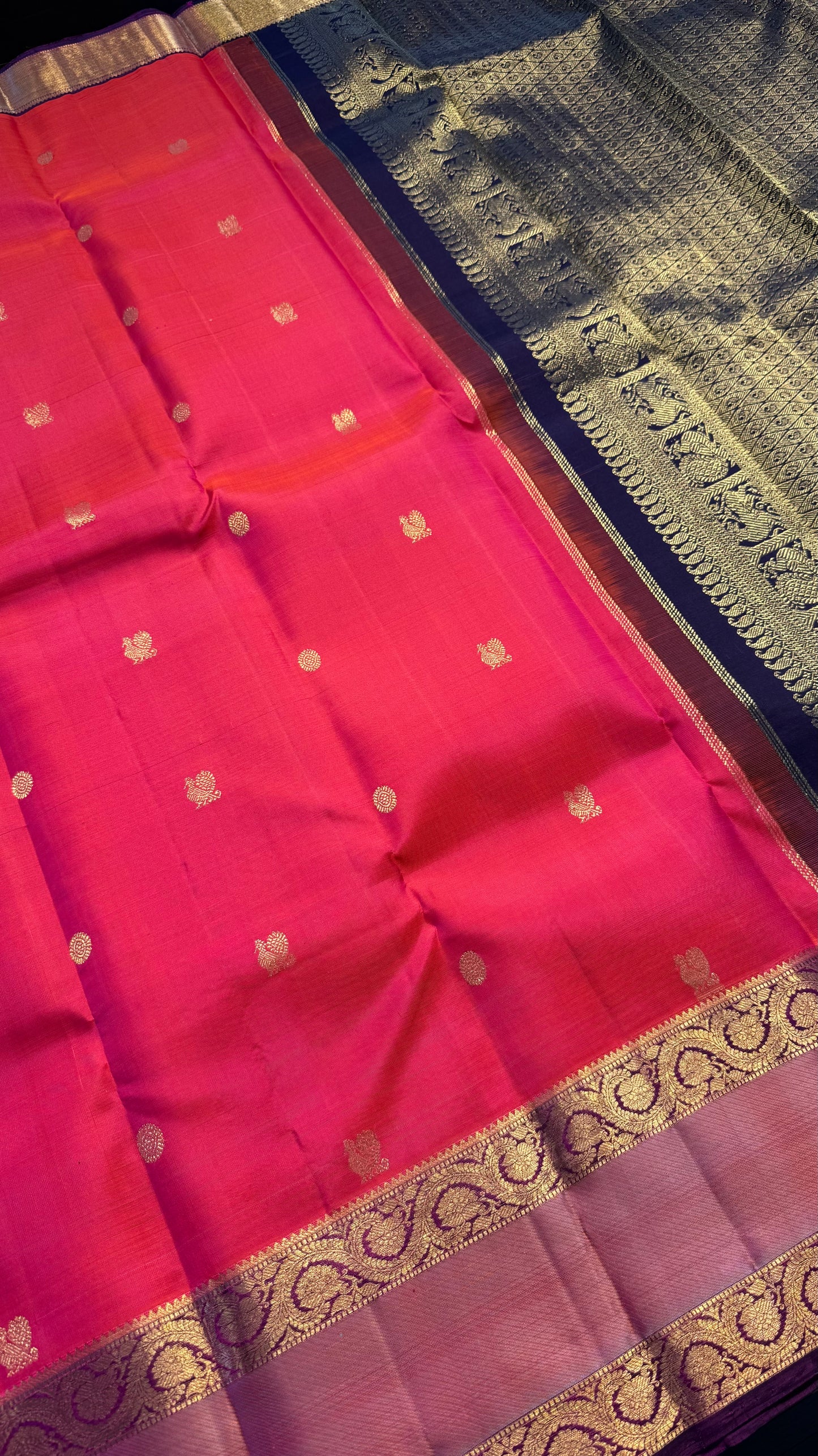 KANAKAMBARAM CONTRAST PURPLE BORDER HANDLOOM KANICHIPURAM SILK SAREE (KSS430)