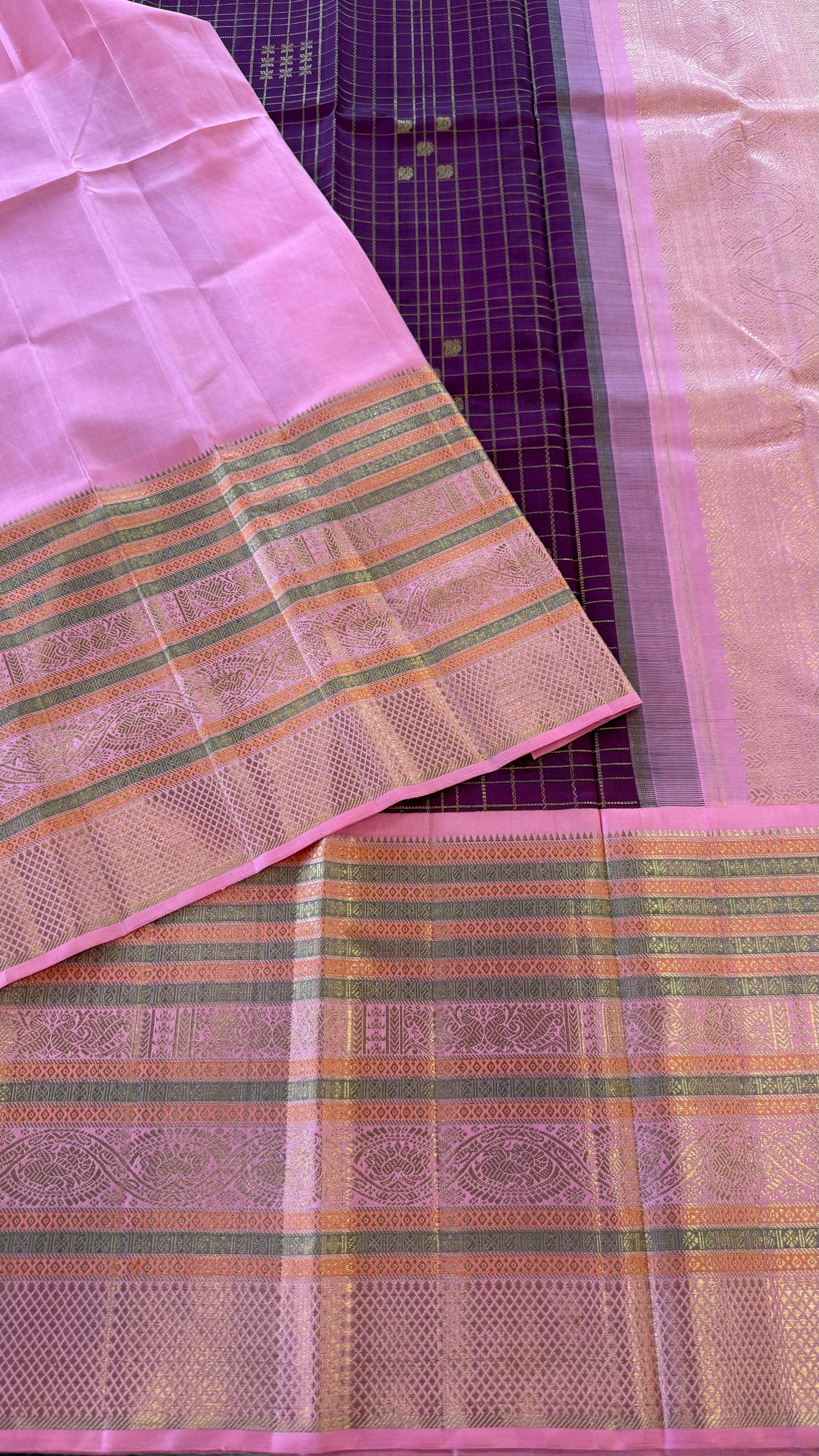 PLUM PURPLE CHECKED WITH CONTRAST PINK GOLD ZARI HANDLOOM KANICHIPURAM SILK SAREE (KSS282)