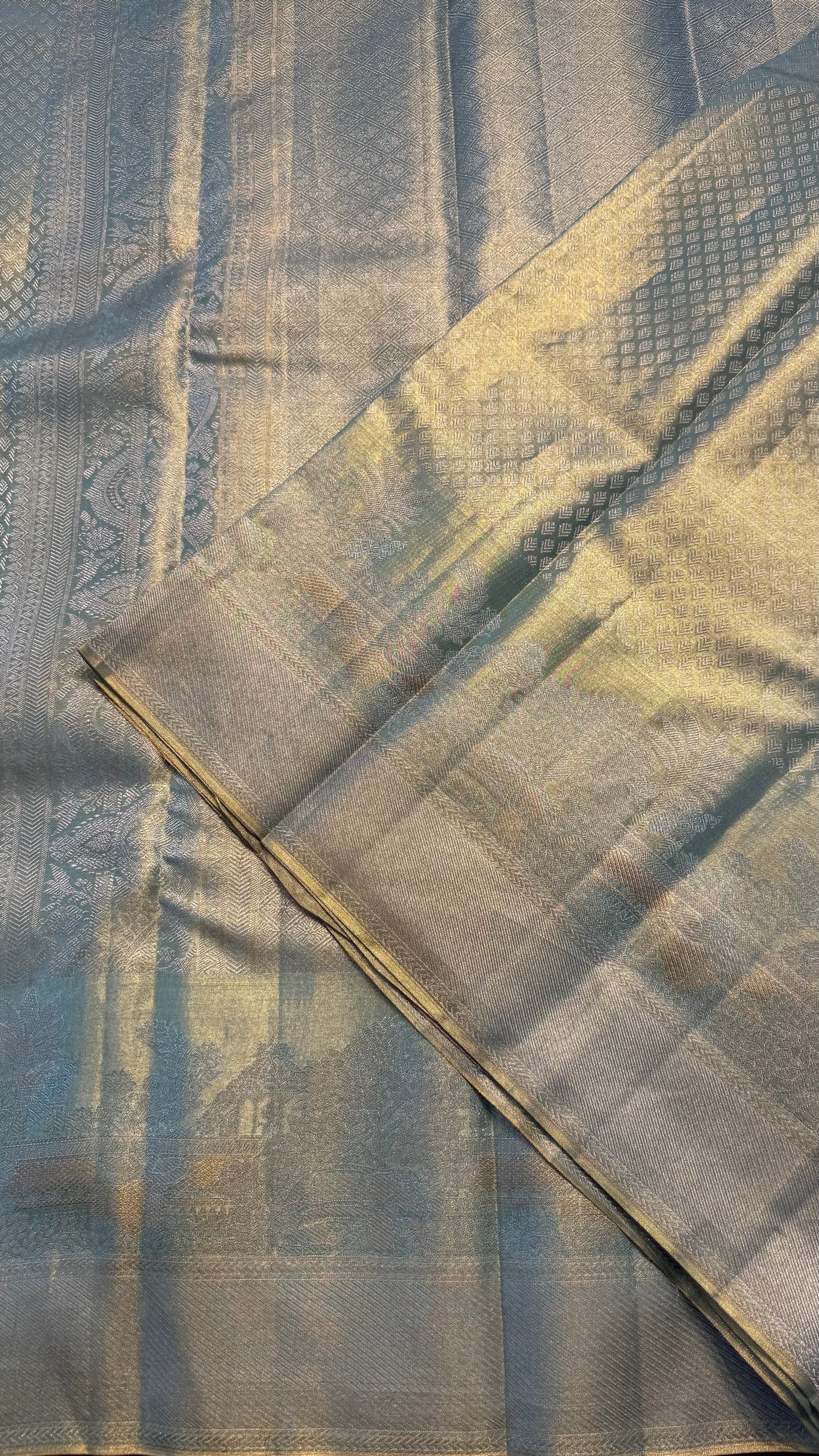 MINT GREEN GOLD ZARI HANDLOOM KANCHIPURAM SILK SAREE (KSS440)