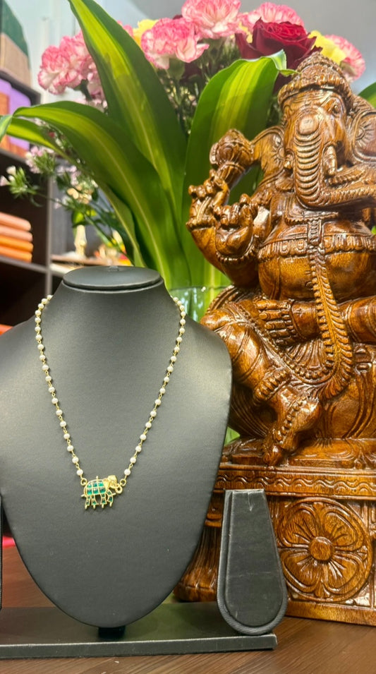 Elephant 1 Short Necklace Jewellery Set