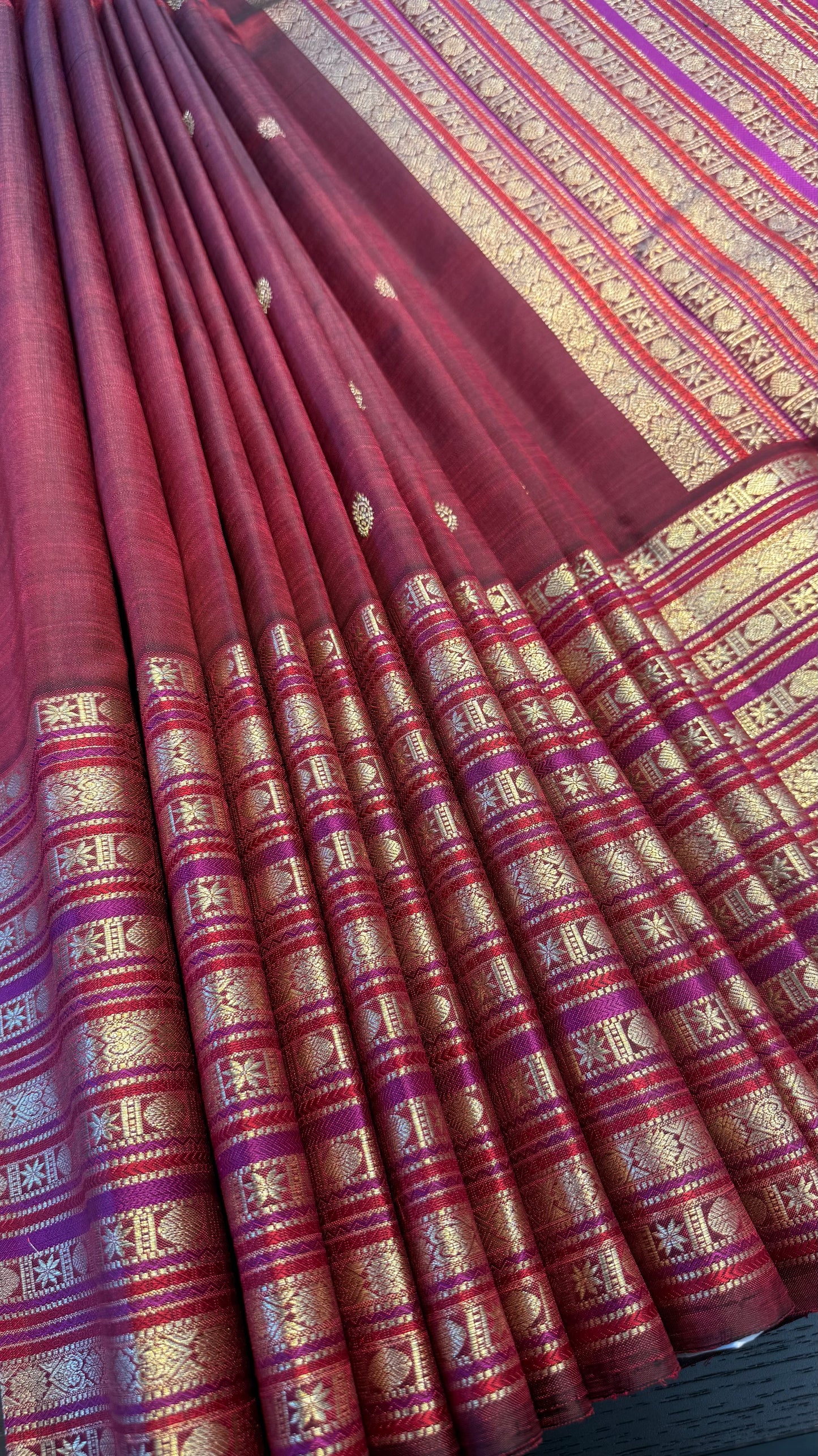 WINE RED PURE KANICHIPURAM HANDLOOM SILK SAREE (KSS130)