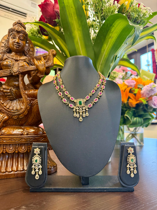 Omisha Short Necklace Jewellery Set