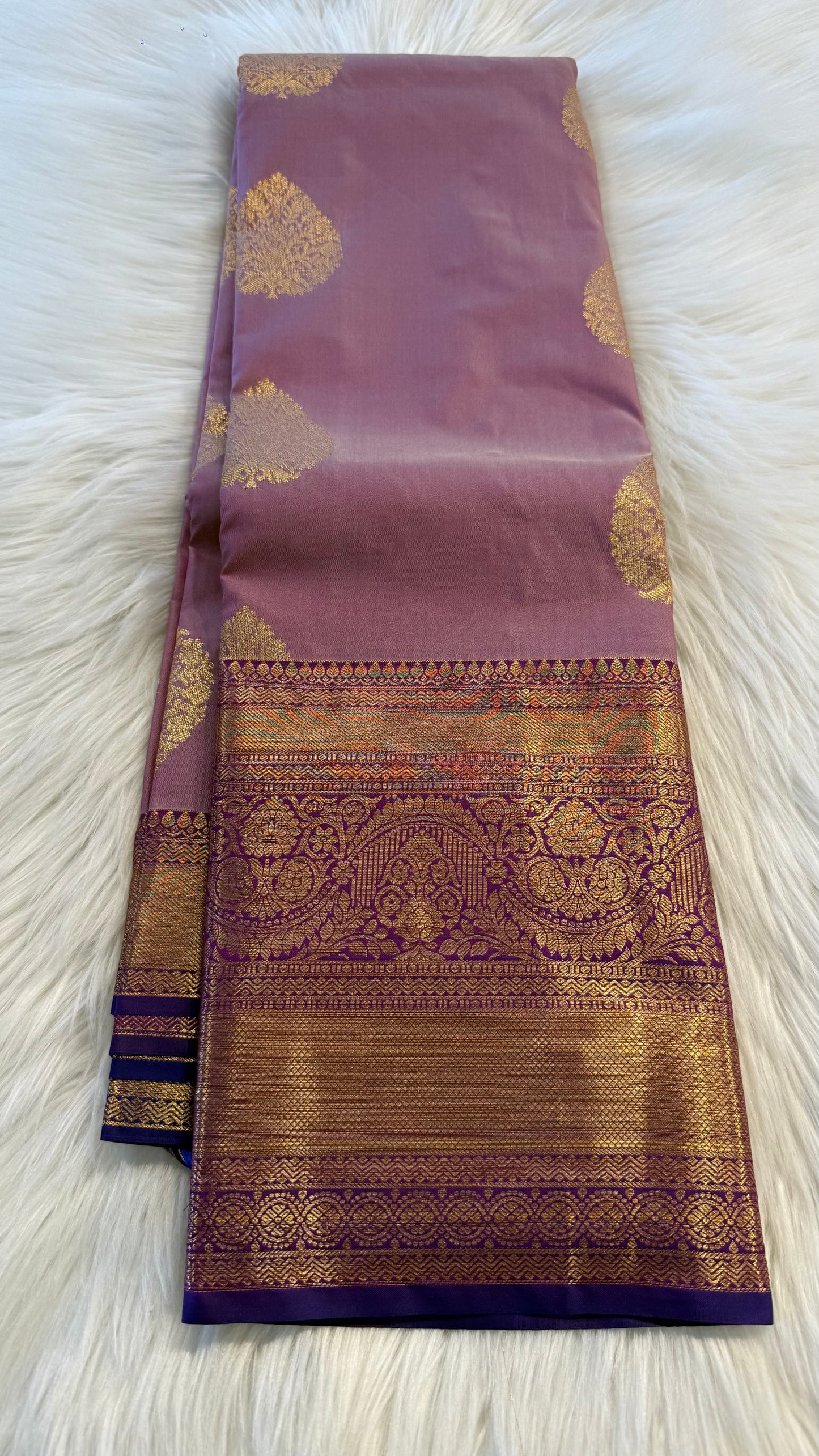 MAUVE WITH CONTRAST PURPLE SILK KANICHIPURAM SILK SAREE (SSKS46)