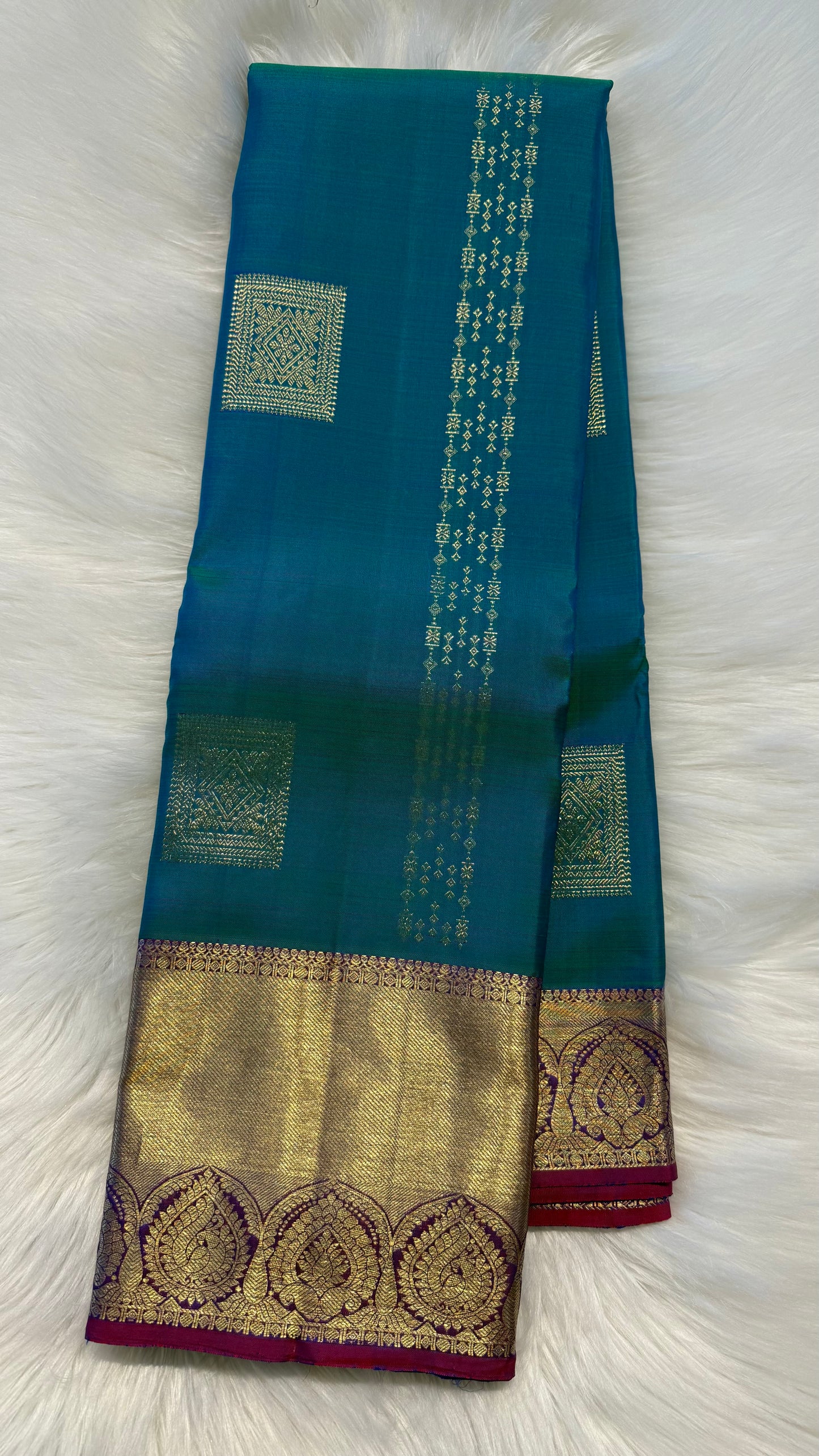 PEACOCK BLUE CONTRAST PURPLE GOLD ZARI HANDLOOM KANCHIPURAM SILK SAREE (KSS391)