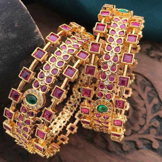 Lalitha Kundhan Stone Bangle