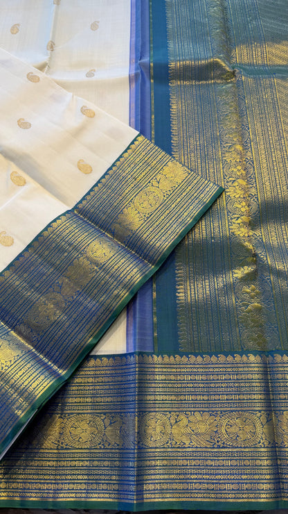 OFF WHITE WITH CONTRAST PEACOCK GREEN GOLD ZARI HANDLOOM KANCHIPURAM SILK SAREE (KSS 474)