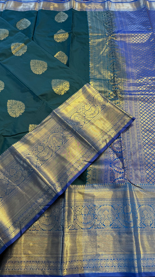EMERALD GREEN WITH CONTRAST BLUE SEMI SILK KANICHIPURAM SILK SAREE (SSKS37)