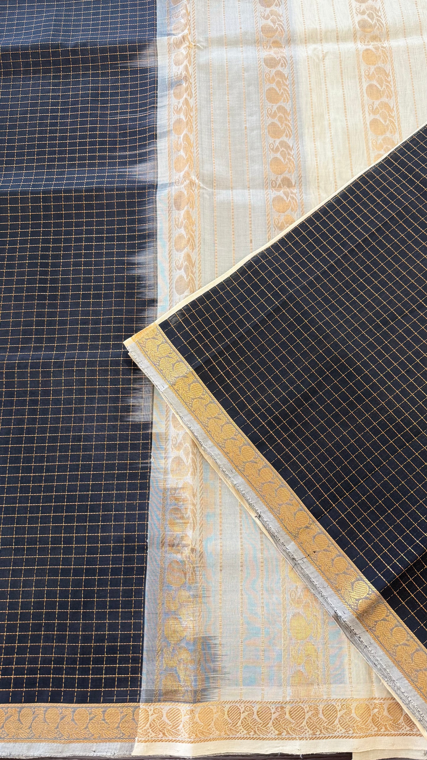 CHECKED BLACK WITH CREAM HANDLOOM KANCHIPURAM SILK COTTON (KSC25)