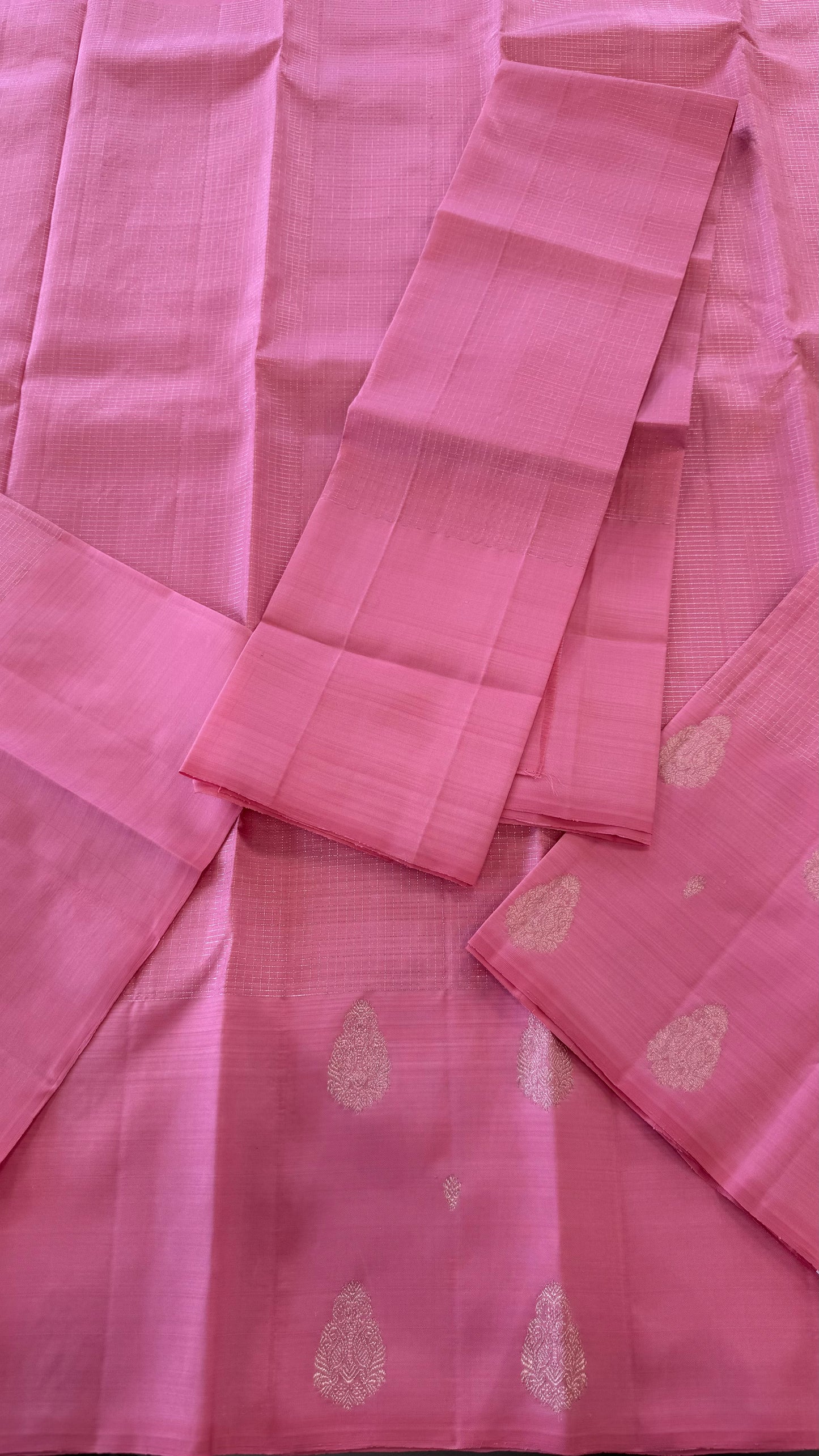 VAIRA OOSI PINK GOLD ZARI HANDLOOM KANICHIPURAM SILK SAREE (KSS149)