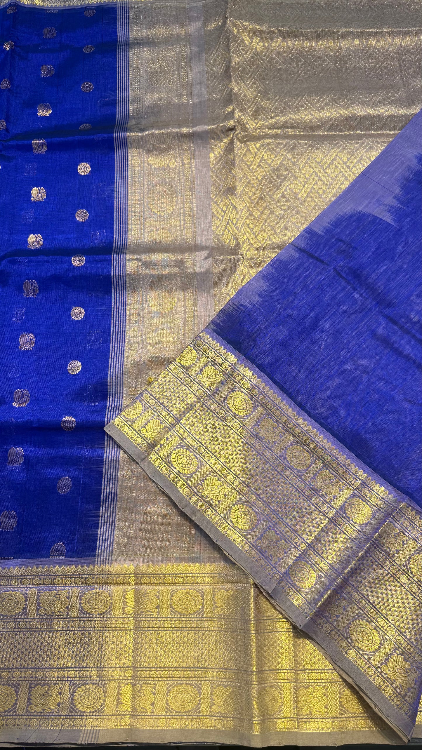 ROYAL BLUE WITH CONSTRAST LAVENDER KANCHIPURAM SILK COTTON (KSC03)