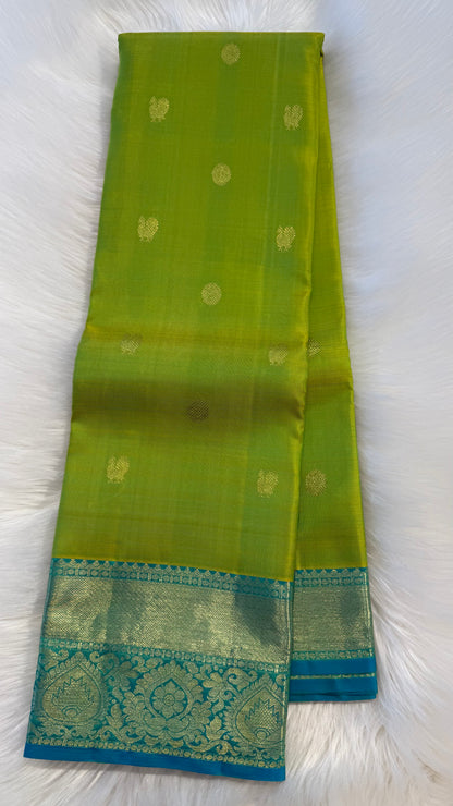 PARROT GREEN WITH TURQUOISE BLUE CONTRAST HANDLOOM KANCHIPURAM SILK SAREE (KSS405)
