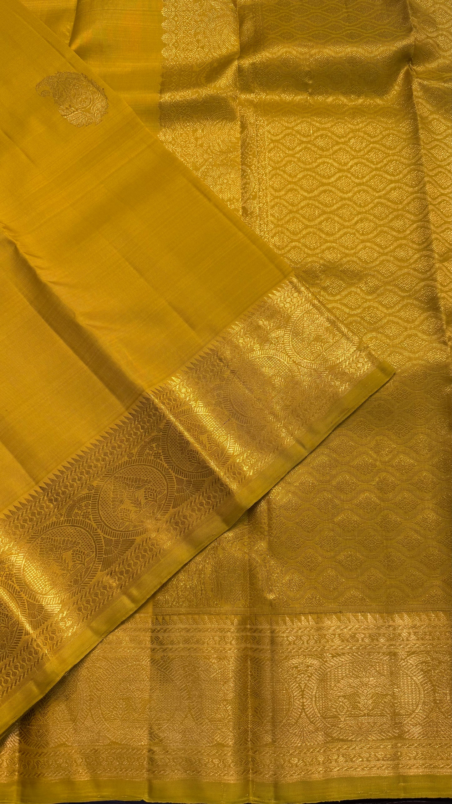 LIGHT GOLD HANDLOOM KANCHIPURAM SILK SAREE (KSS389)