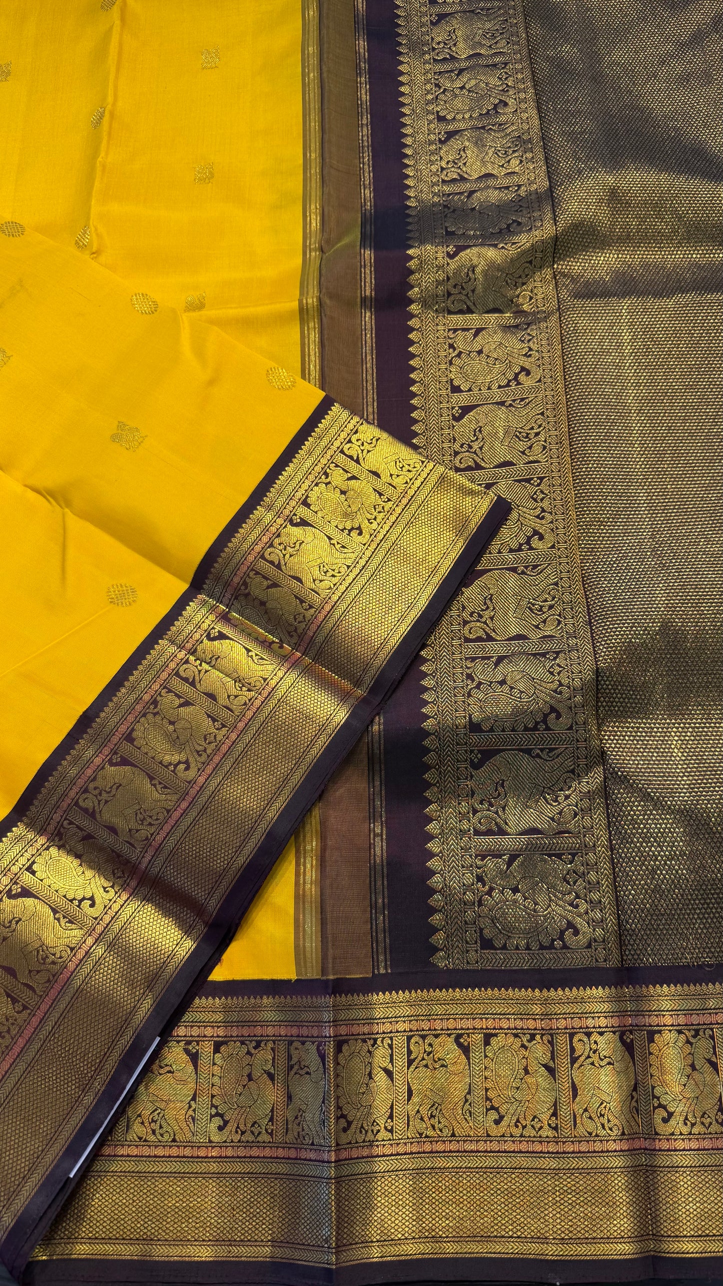 YELLOW WITH CONTRAST PLUM PURPLE GOLD ZARI HANDLOOM KANCHIPURAM SILK SAREE (KSS455)