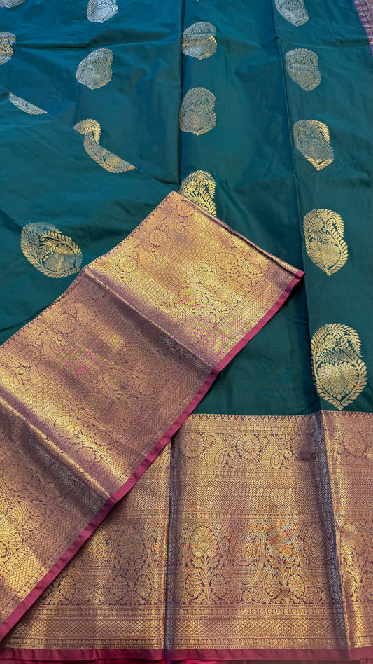 GREEN WITH CONTRAST PINK SILK KANICHIPURAM SILK SAREE (SSKS49)
