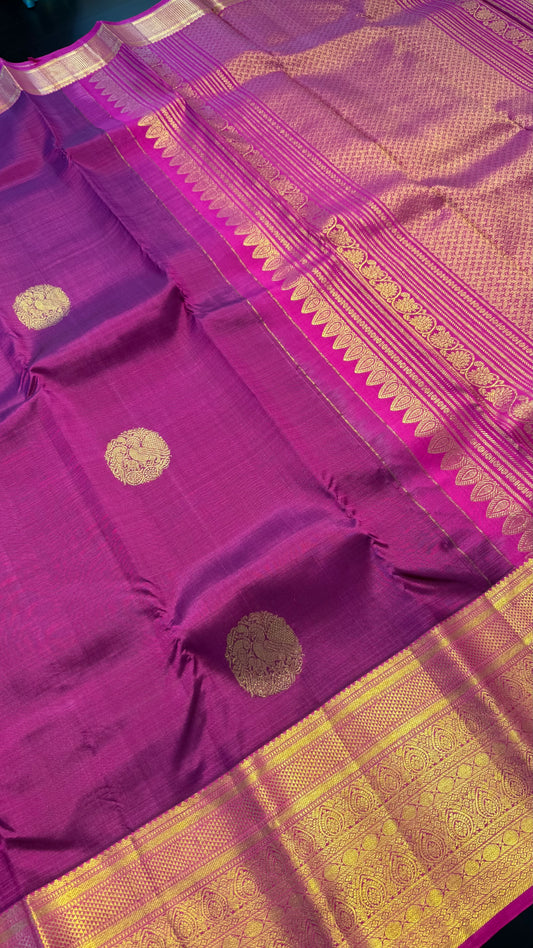 WINE PURPLE WITH CONTRAST PINK GOLD ZARI HANDLOOM KANCHIPURAM SILK SAREE (KSS365)