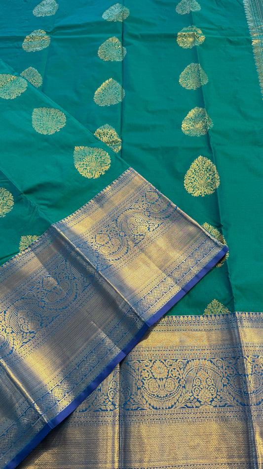 GREEN WITH CONTRAST BLUE SILK KANICHIPURAM SILK SAREE (SSKS36)