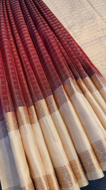 MAROON CHECKED WITH CONTRAST CREAM RETTAI PETTA GOLD ZARI HANDLOOM KANICHIPURAM SILK SAREE (KSS272)