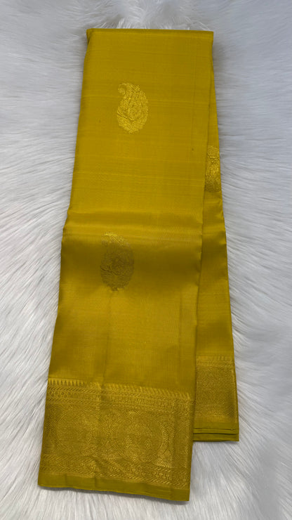 LIGHT GOLD HANDLOOM KANCHIPURAM SILK SAREE (KSS389)
