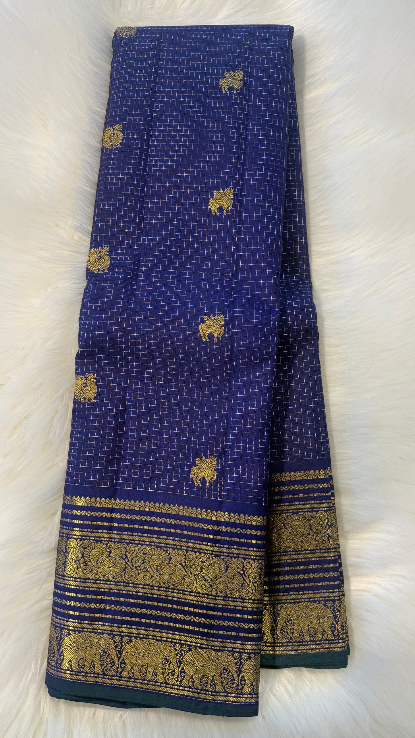 VAIRA OOSI COBALT BLUE SMALL KATTAM GOLD ZARI PURE HANDLOOM KANCHIPURAM SILK SAREE (KSS 489)