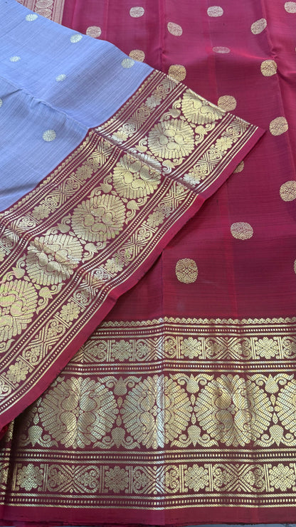 LIGHT GREY WITH CONTRAST DEEP RED GOLD ZARI HANDLOOM KANICHIPURAM SILK SAREE (KSS178)