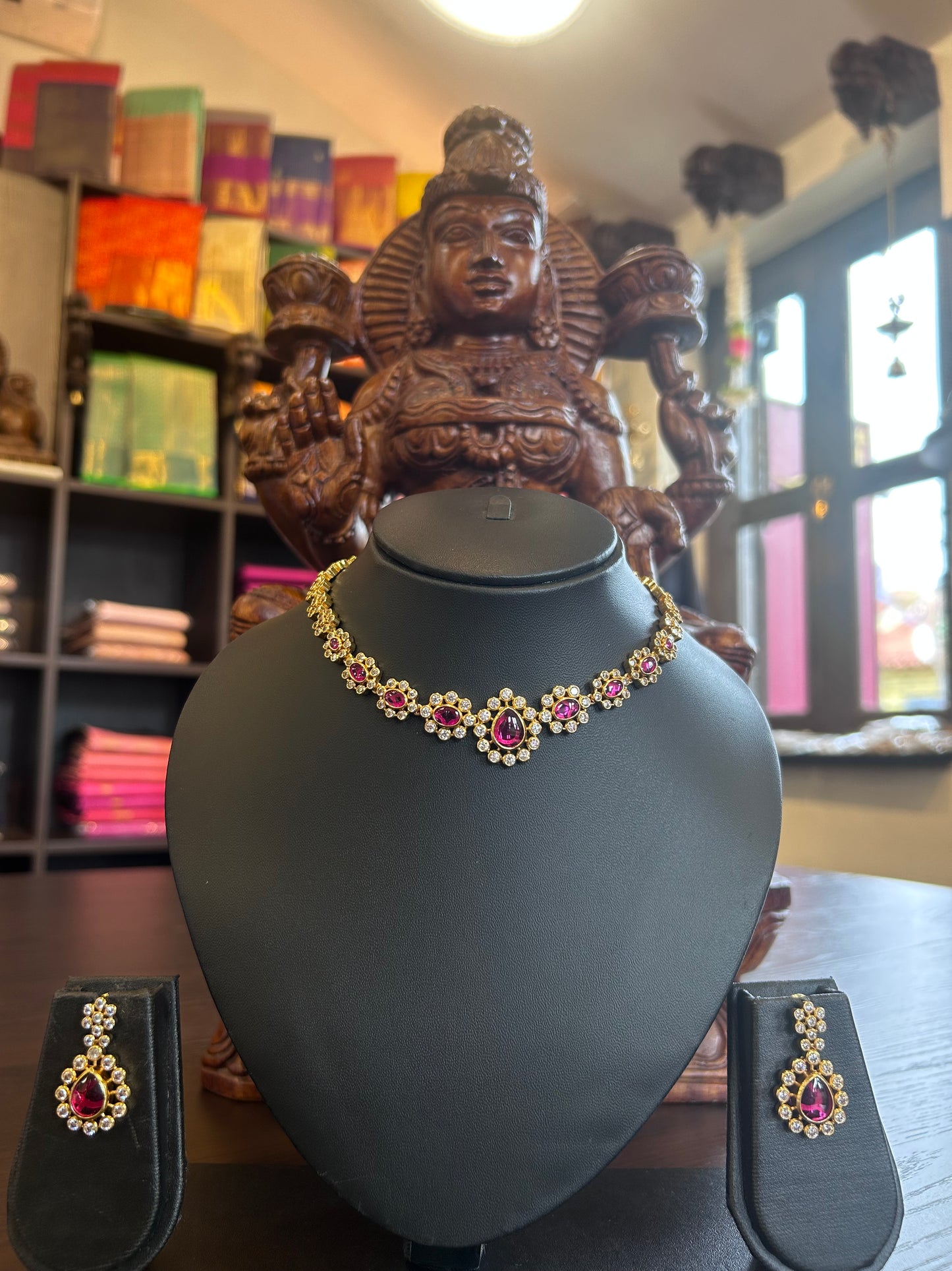 Avanya Necklace