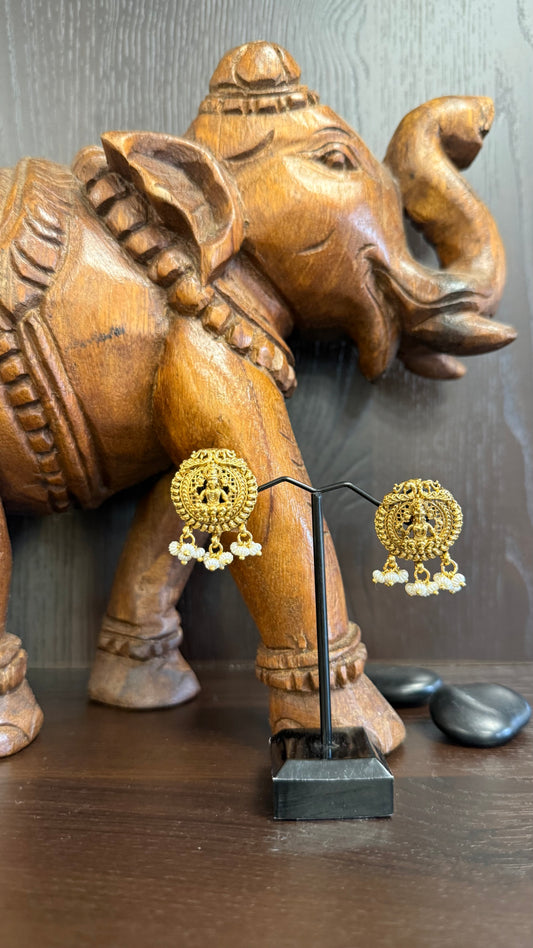 Biravy letchumy White Jhumka