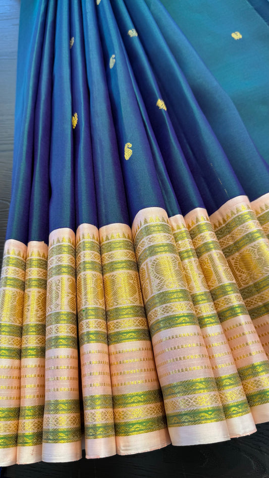 PEACOCK GREEN CONTRAST WITH PINK GOLD ZARI HANDLOOM KANCHIPURAM SILK SAREE (KSS466)