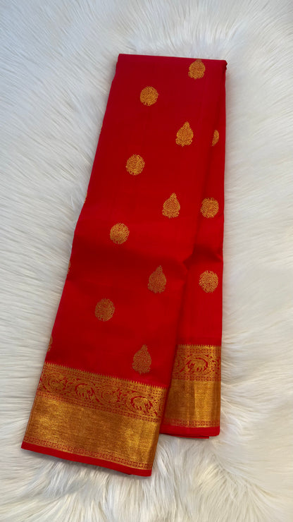 CHILI RED GOLD ZARI HANDLOOM KANICHIPURAM SILK SAREE (KSS103)