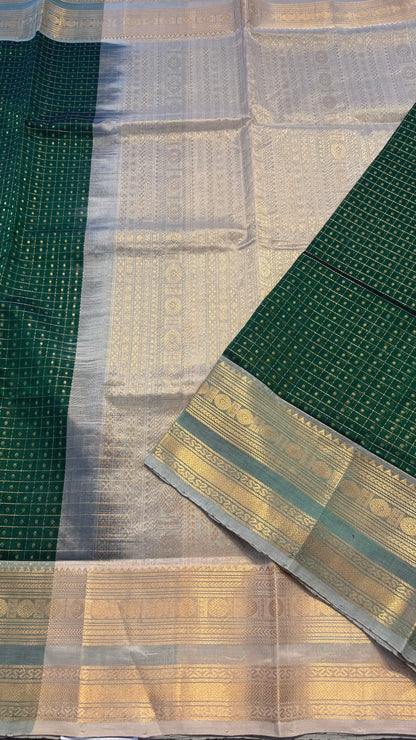 LAKSHA DEEPAM GREEN WITH GOLD HANDLOOM KANCHIPURAM SILK COTTON (KSC57)