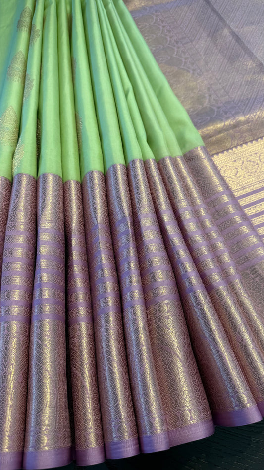 LIGHT MINT GREEN WITH CONTRAST LILAC HANDLOOM KANCHIPURAM SILK SAREE (KSS277)