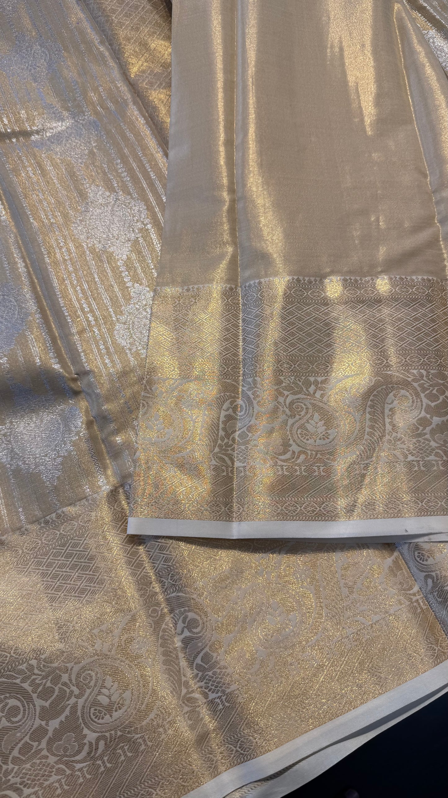 PALE GOLD SEMI SILK KANICHIPURAM SILK SAREE (SSKS18)