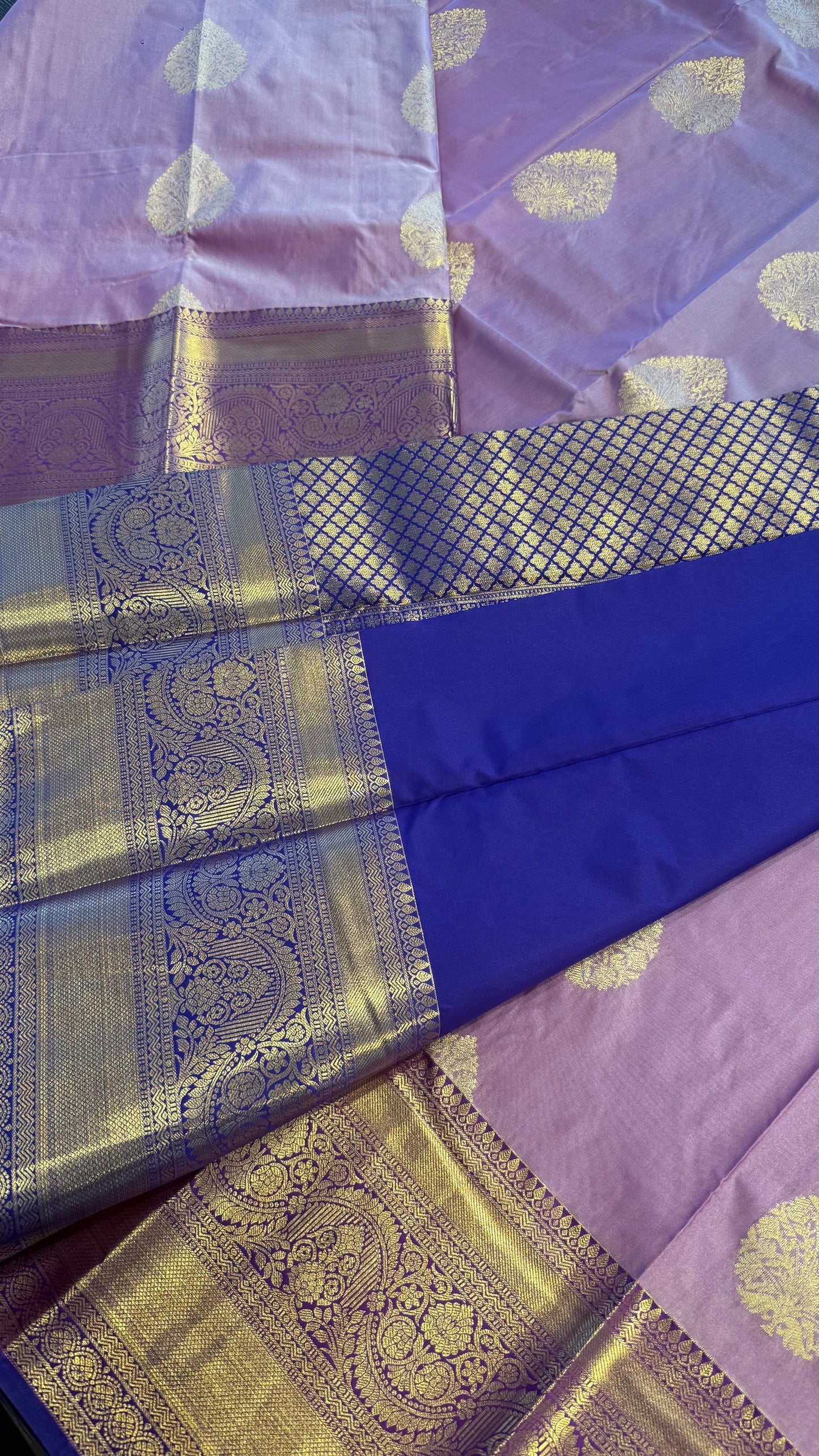 MAUVE WITH CONTRAST PURPLE SILK KANICHIPURAM SILK SAREE (SSKS46)