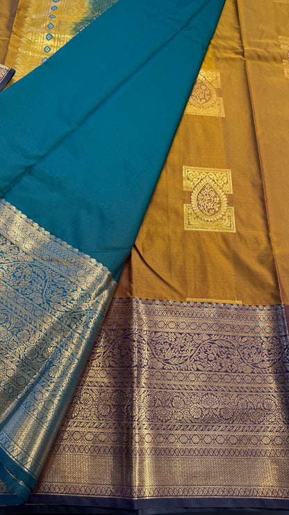 OLIVE WITH CONTRAST GREEN SILK KANICHIPURAM SILK SAREE (SSKS42)