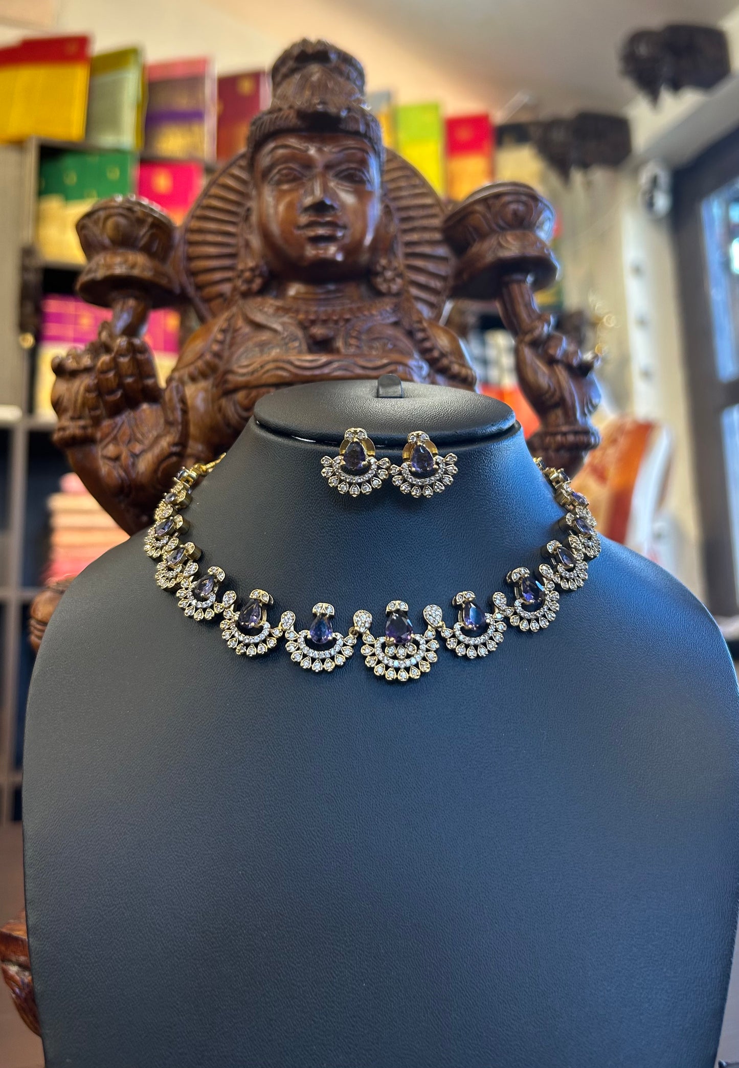 Navi Necklace Set