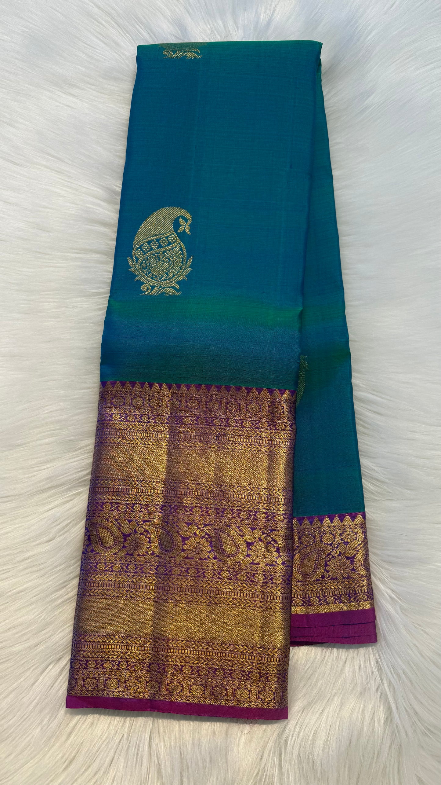 PEACOCK BLUE CONTRAST PURPLE GOLD ZARI HANDLOOM KANICHIPURAM SILK SAREE (KSS415)