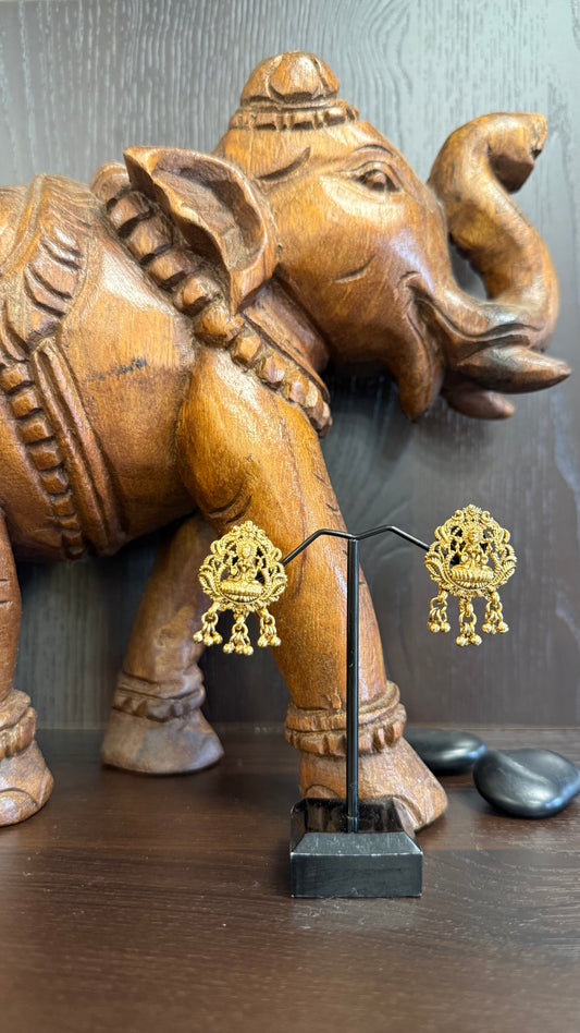 Letchumi Gold Stone Earring